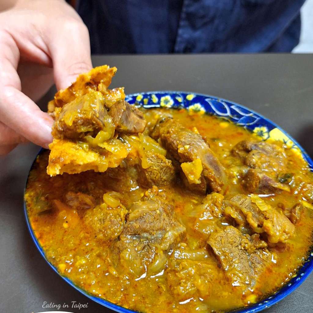 Namaste Taiwan mutton curry naan