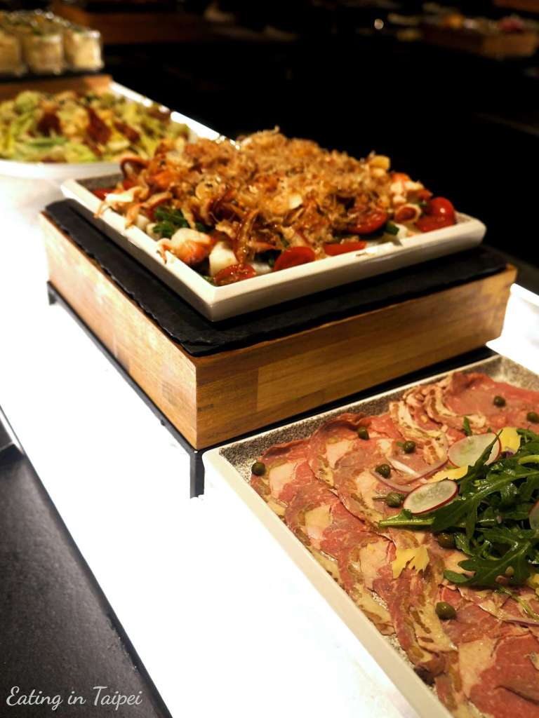 Robin s grill teppanyaki tainan salad bar 4